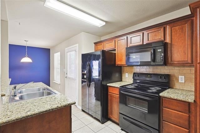 819 Parkplace Ridge - Photo 8