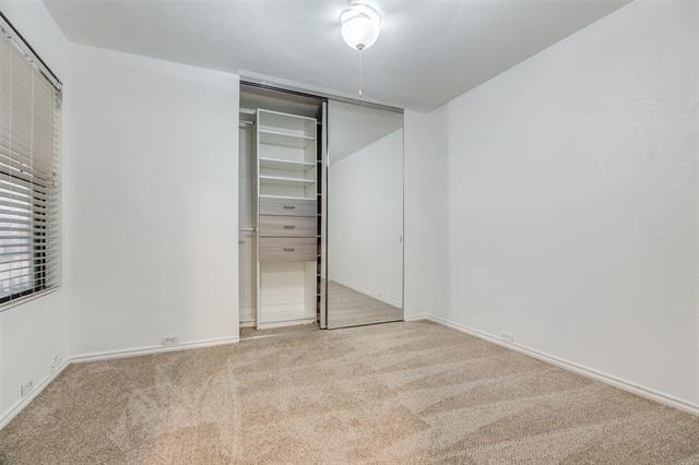 4147 Rosser Square - Photo 9
