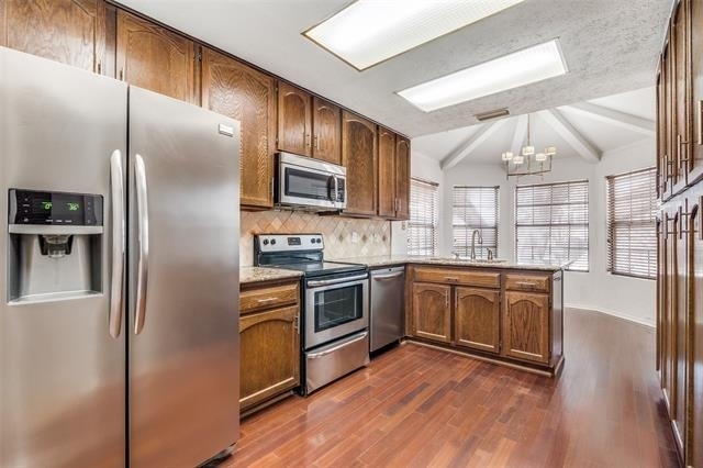 4147 Rosser Square - Photo 5