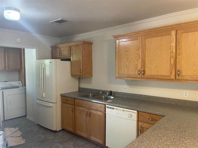 389 W Sloan Street - Photo 5