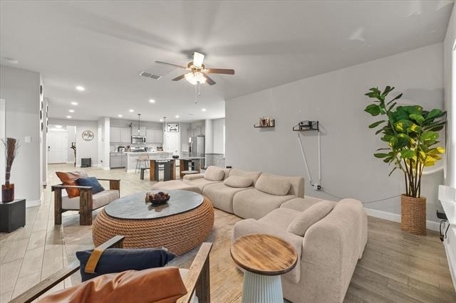 1009 Croxley Way - Photo 17
