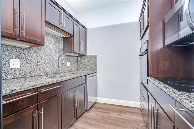 9254 Forest Lane - Photo 15