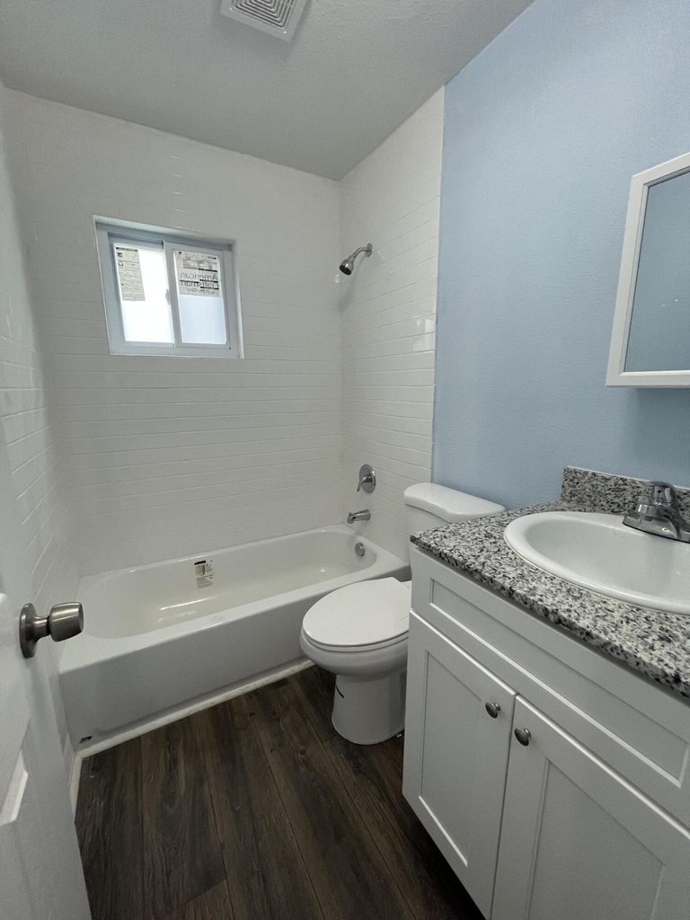 1109 Nw 6th Avenue - Photo 7