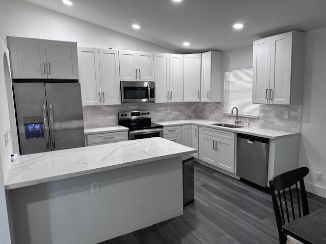 1616 Nw 5th Street - Photo 3