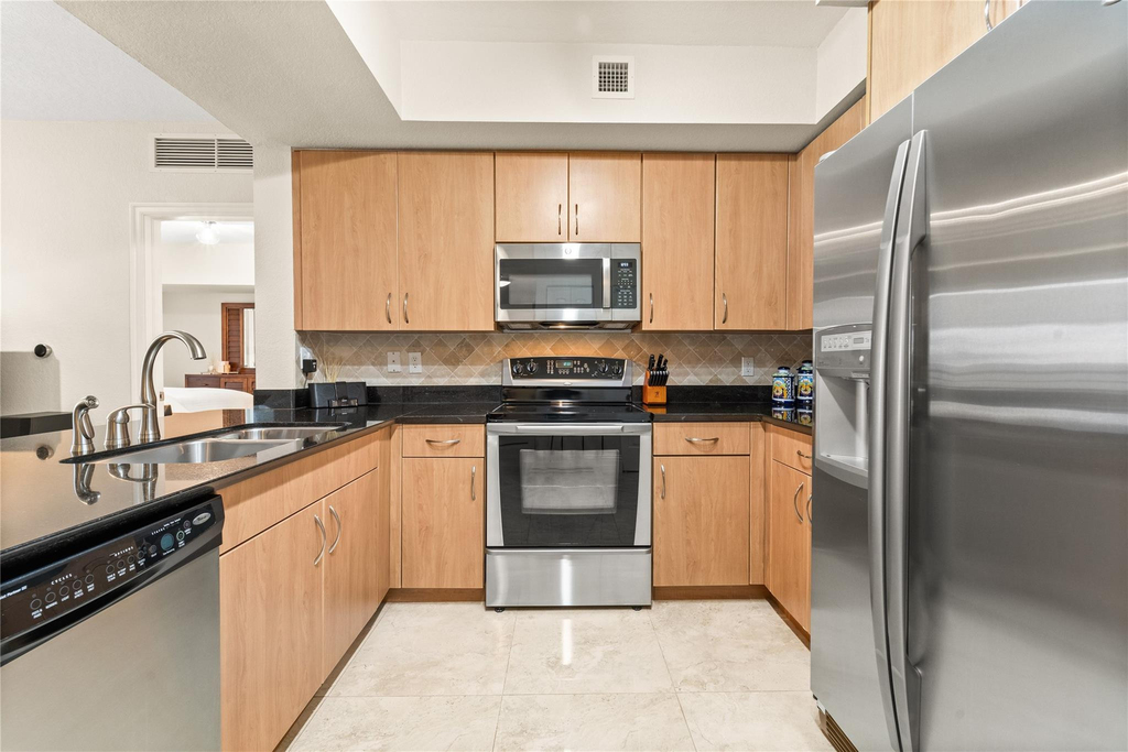 1830 Radius Drive - Photo 2