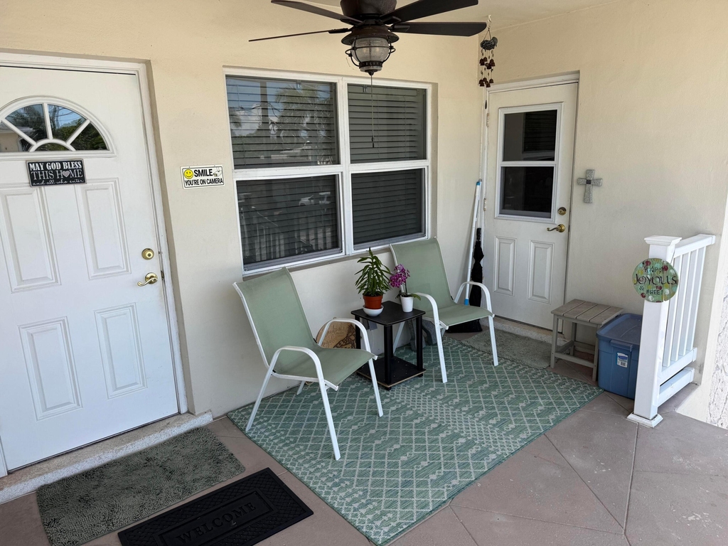 1221 Se 3rd Street - Photo 6