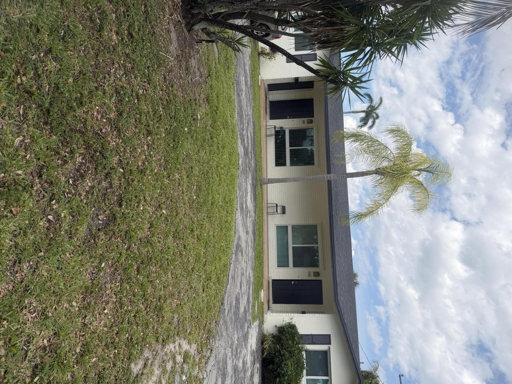 1151 Ne 26th Avenue - Photo 11