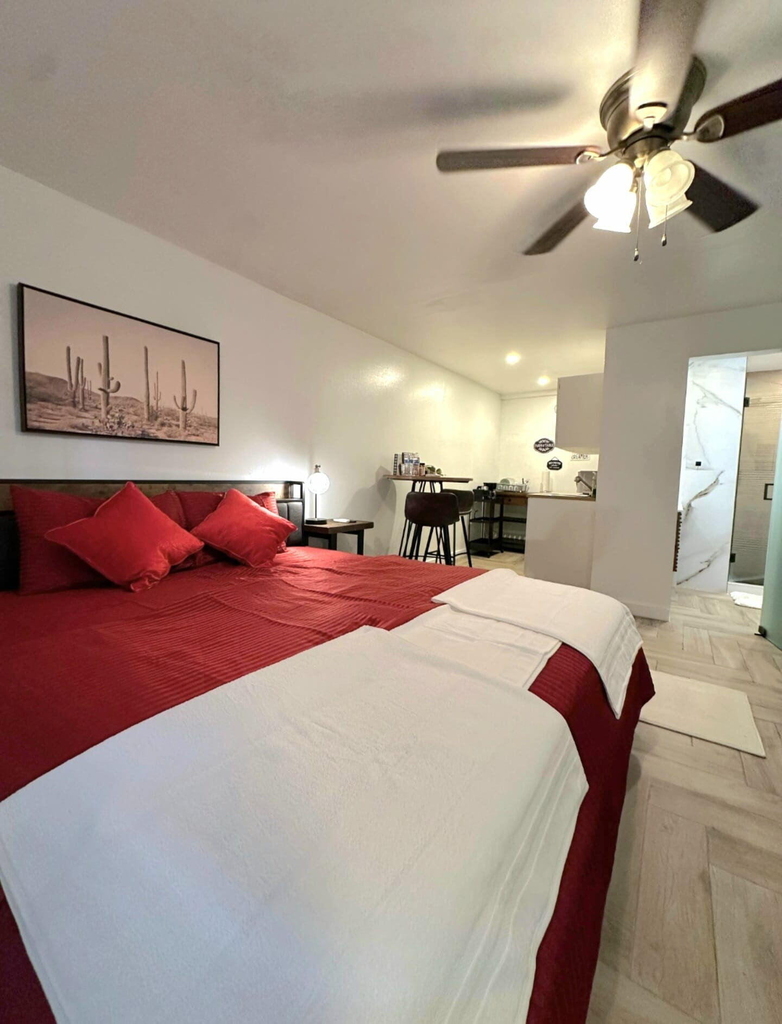 1211 Ne 15th Avenue - Photo 5