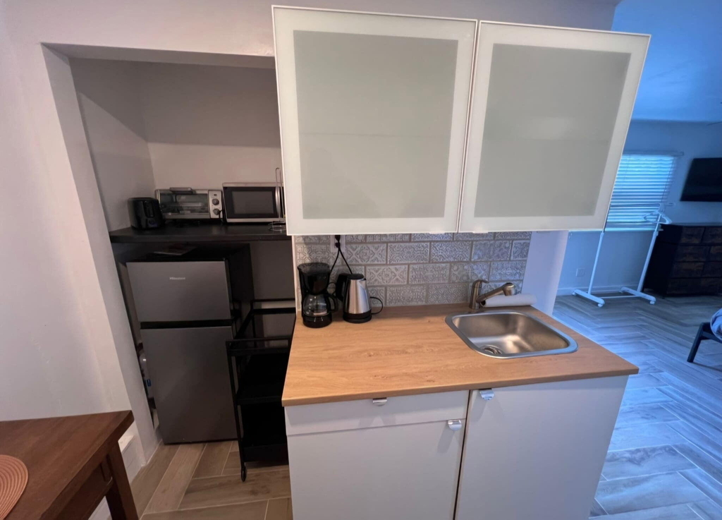 1211 Ne 15th Avenue - Photo 7