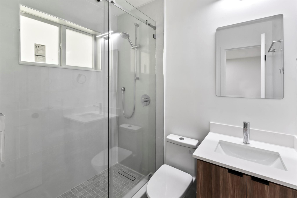 1101 Ne 18th Avenue - Photo 8