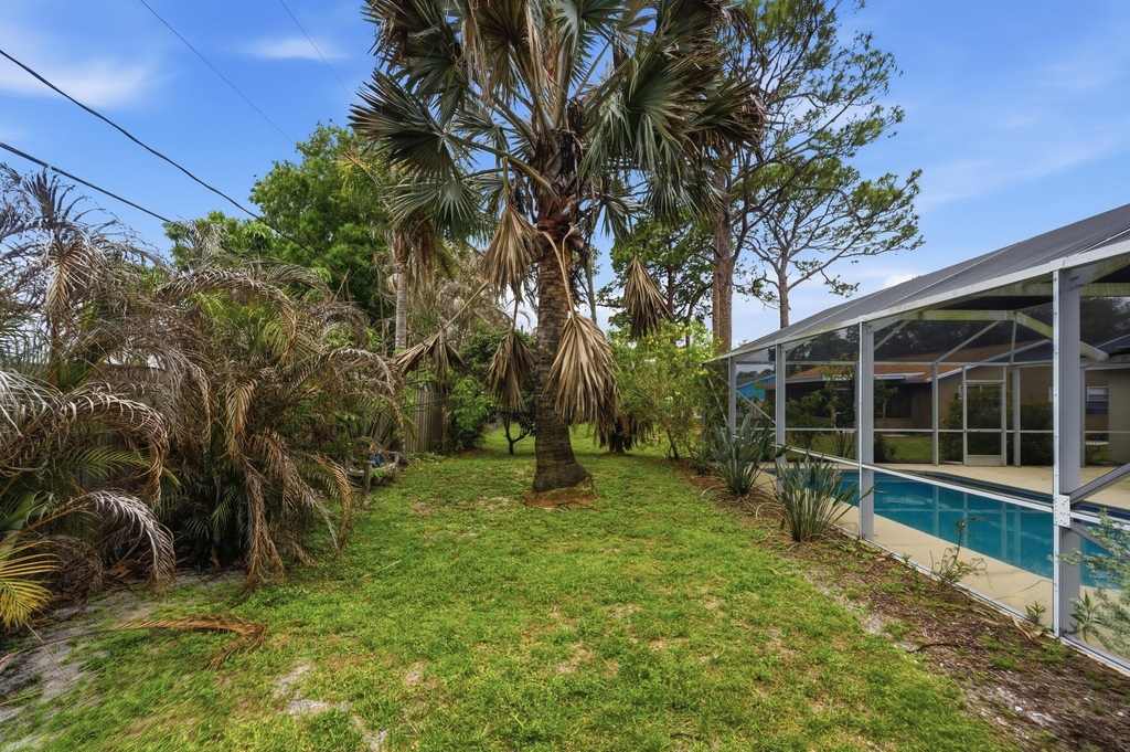 1707 Se Manth Lane - Photo 20