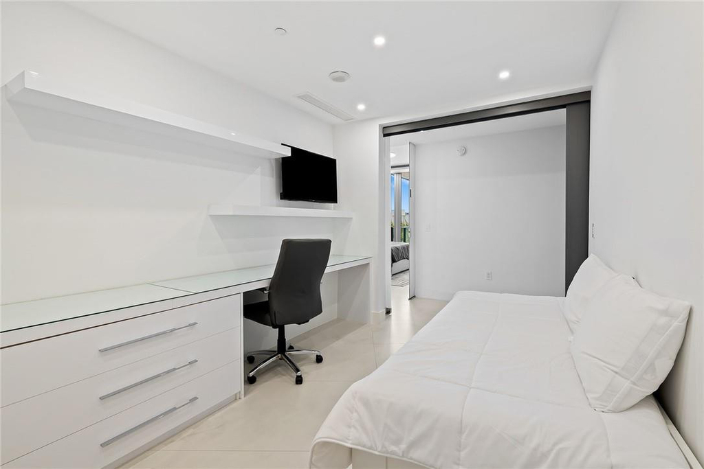 701 N Fort Lauderdale Beach Boulevard - Photo 16