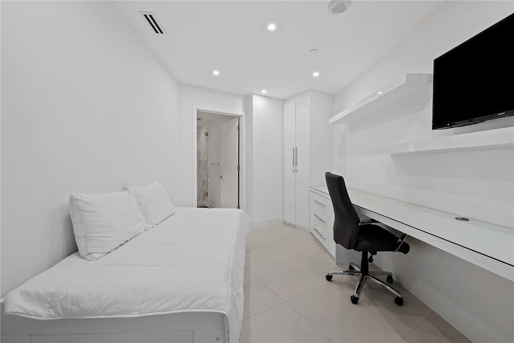 701 N Fort Lauderdale Beach Boulevard - Photo 17