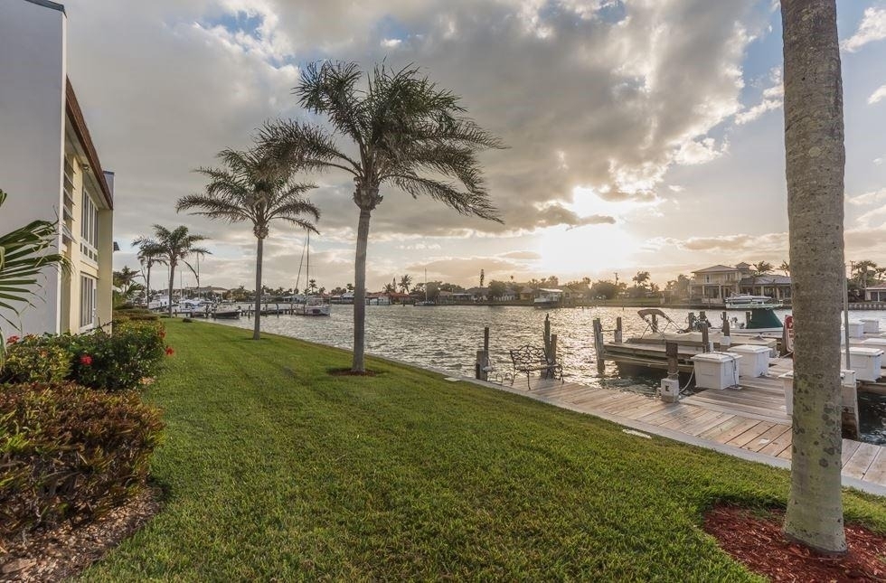 1315 Bayshore Drive - Photo 16