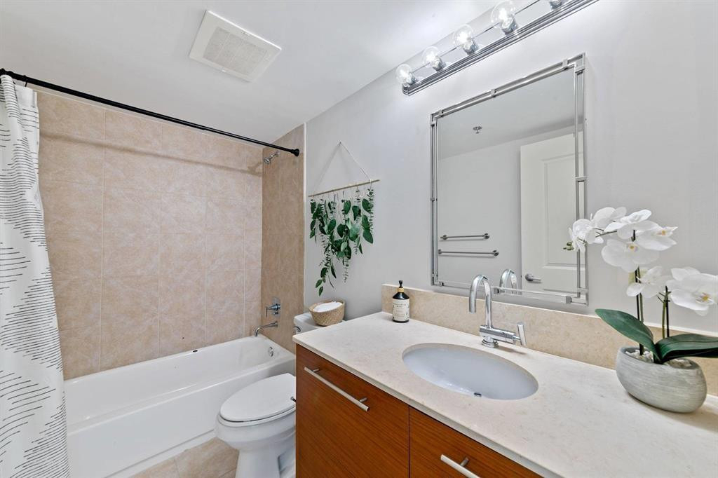 2641 N Flamingo Road - Photo 17