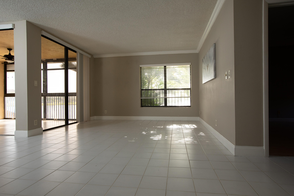 2738 S Carambola Circle S - Photo 10