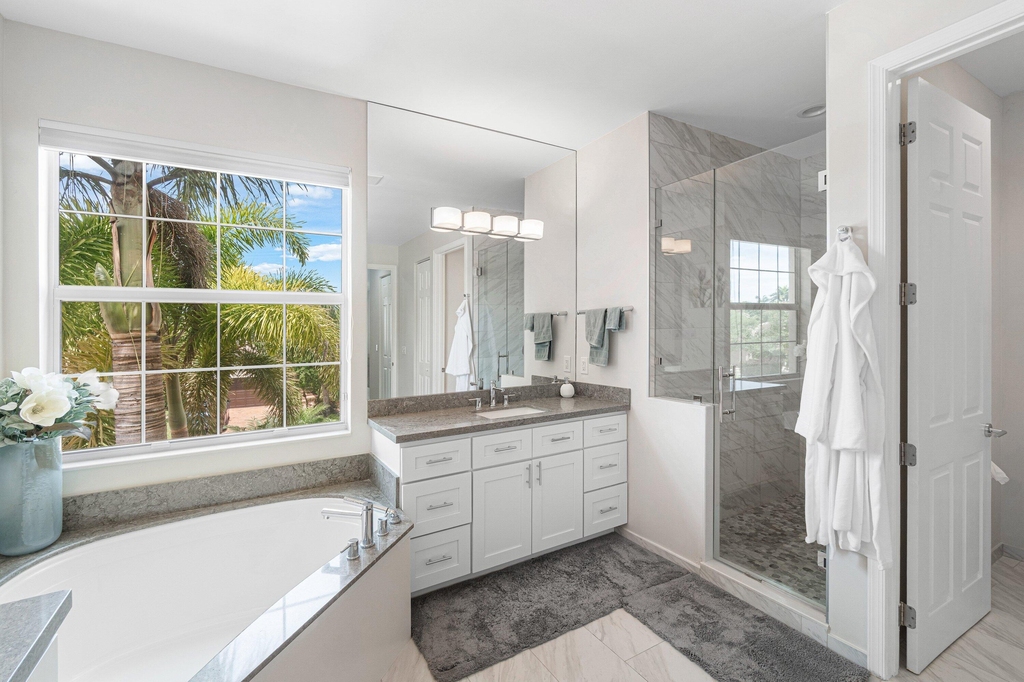 8300 Calabria Lakes Drive - Photo 27