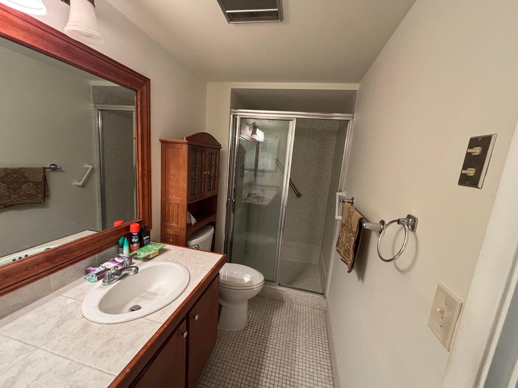 105 E Wellington - Photo 5