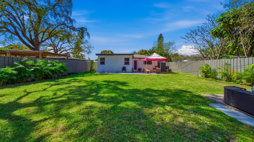 1234 Nw 7th Avenue - Photo 12