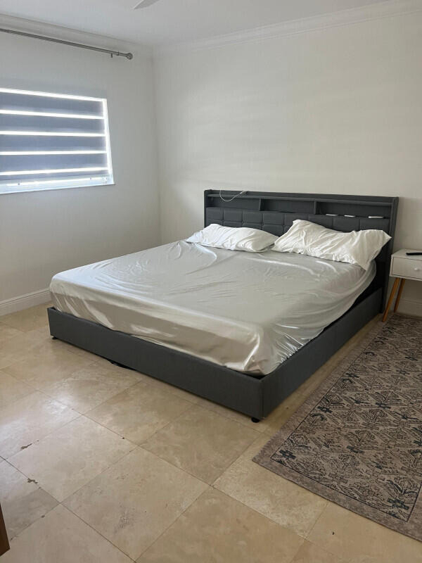 3601 Ne 170th Street - Photo 2