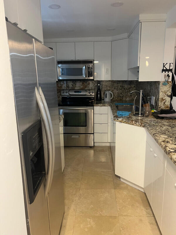 3601 Ne 170th Street - Photo 9