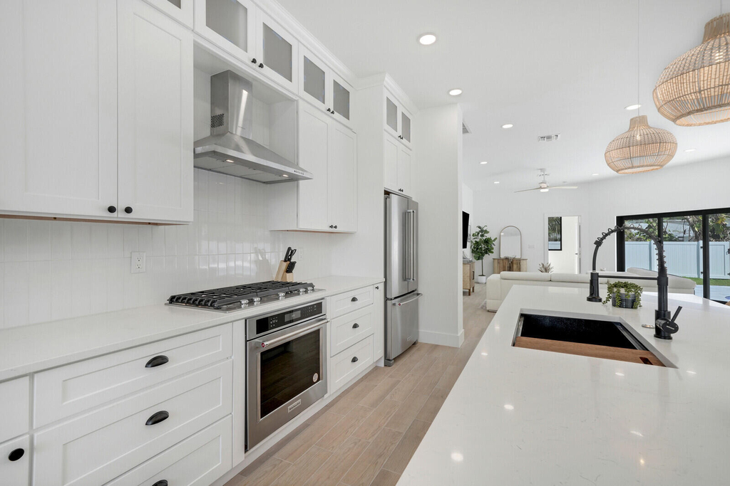 1248 N Harbor Drive - Photo 15