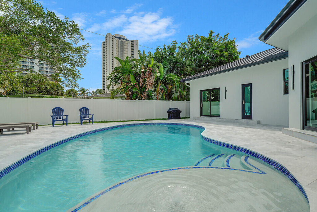 1248 N Harbor Drive - Photo 48