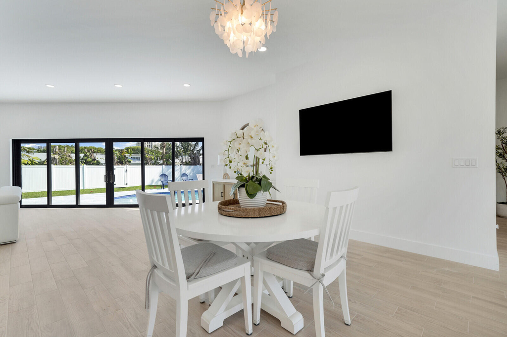 1248 N Harbor Drive - Photo 7