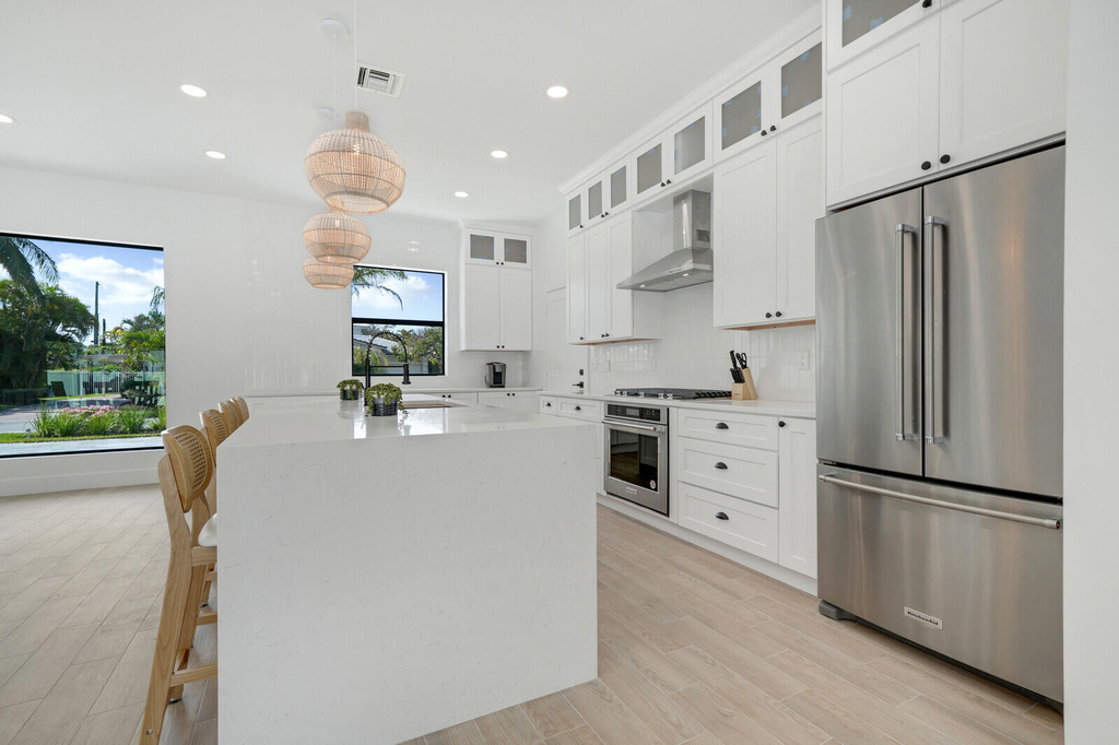 1248 N Harbor Drive - Photo 17