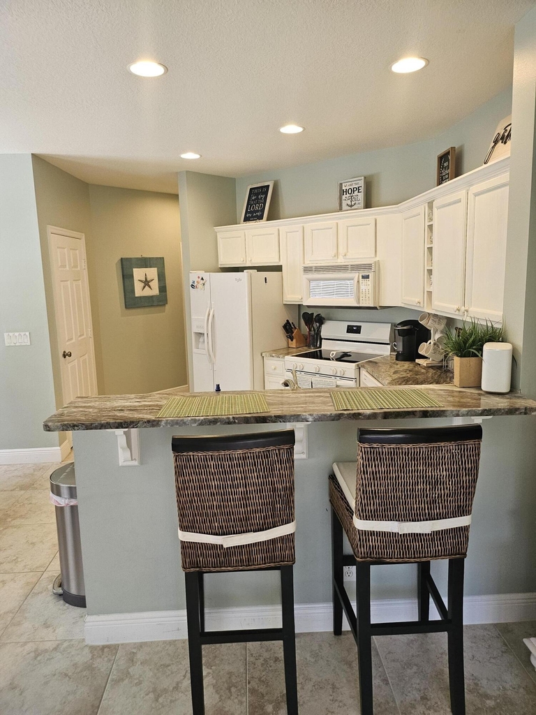 8227 Mulligan Circle - Photo 2