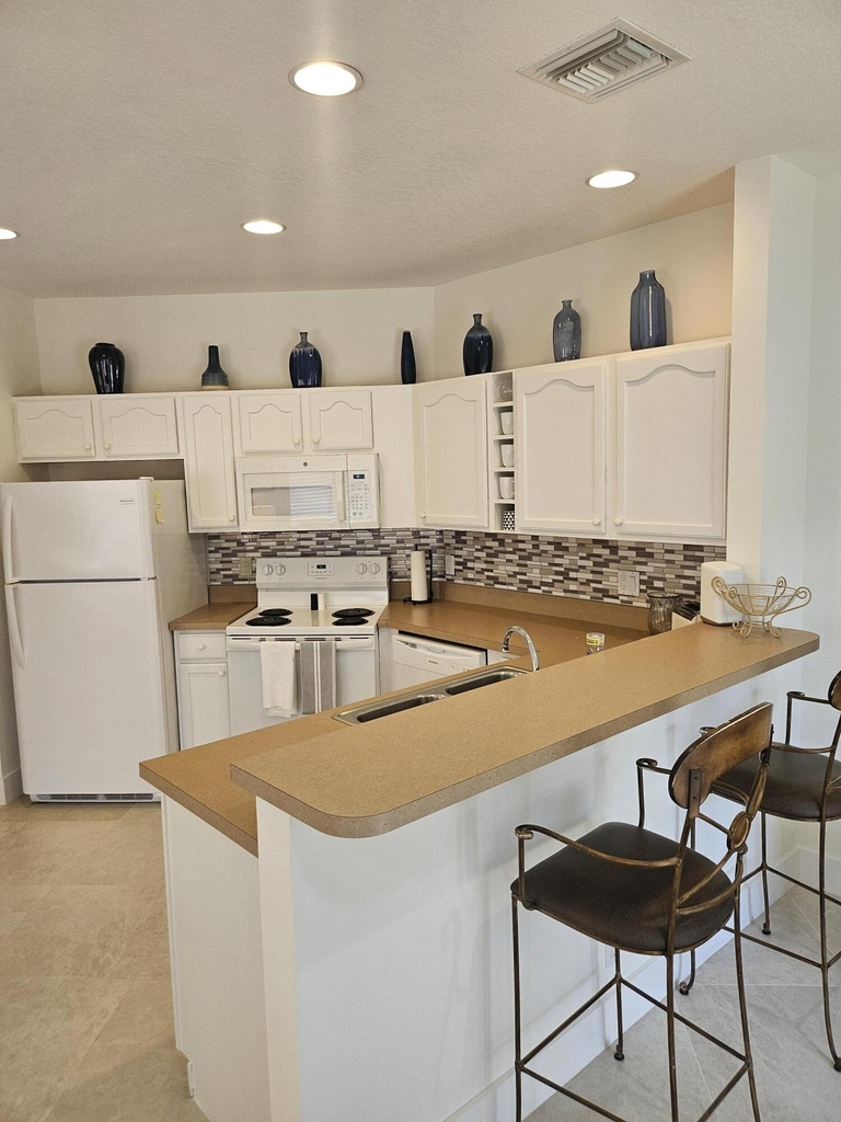 8368 Mulligan Circle - Photo 1