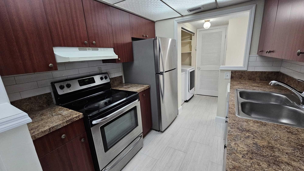 8801 W Sample Road - Photo 6