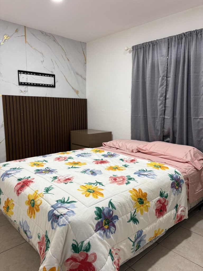 136 N 24th Avenue - Photo 5