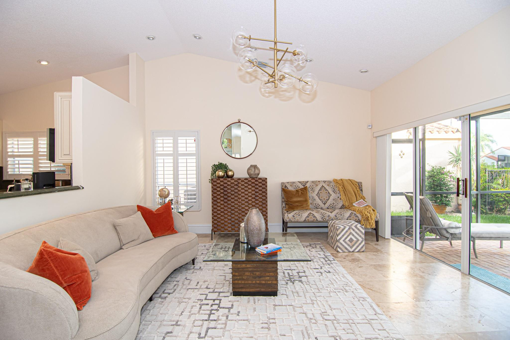 8410 Brussels Way - Photo 9