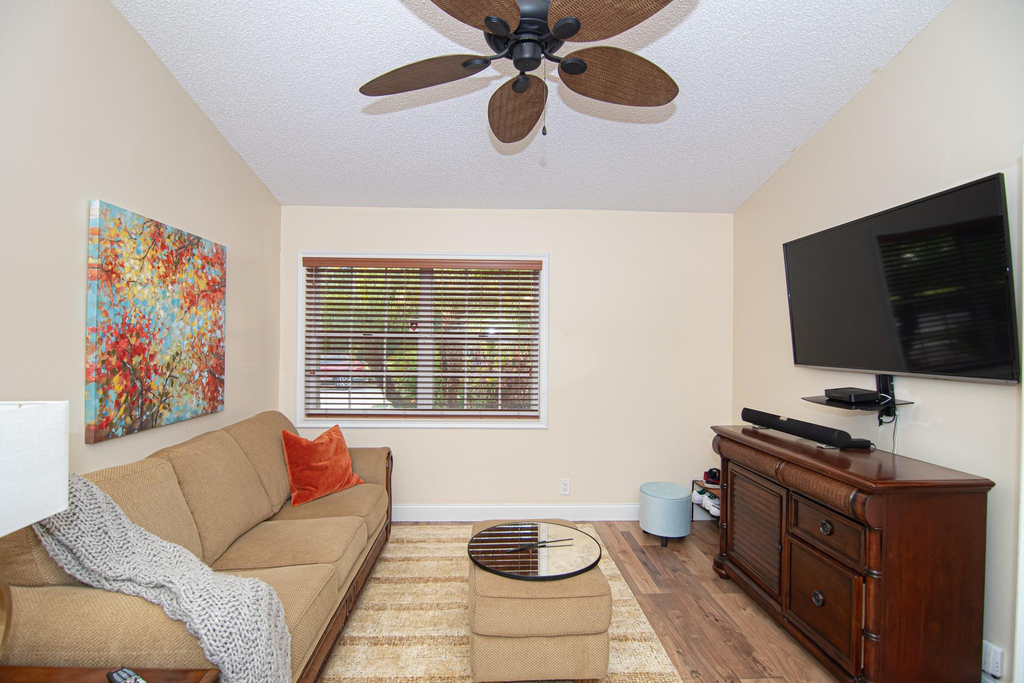 8410 Brussels Way - Photo 27
