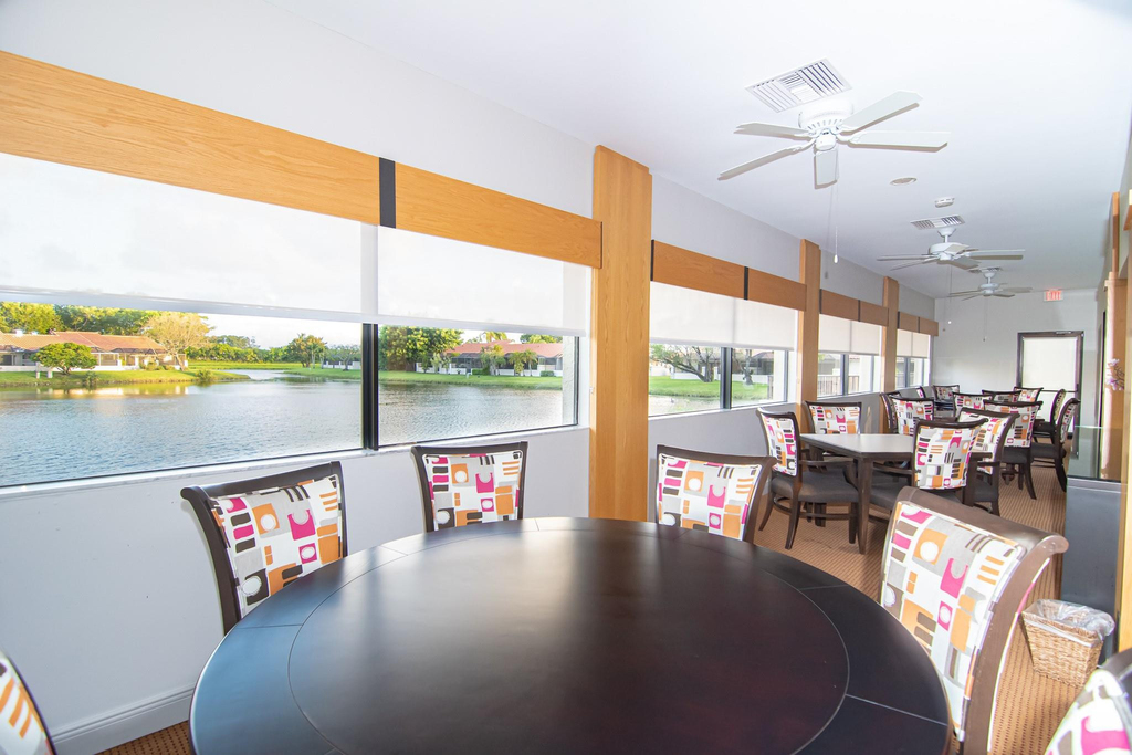 8410 Brussels Way - Photo 49