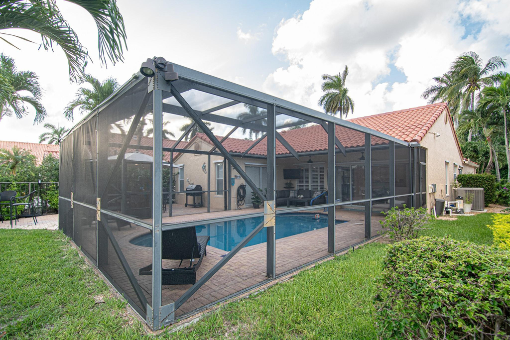 8410 Brussels Way - Photo 32