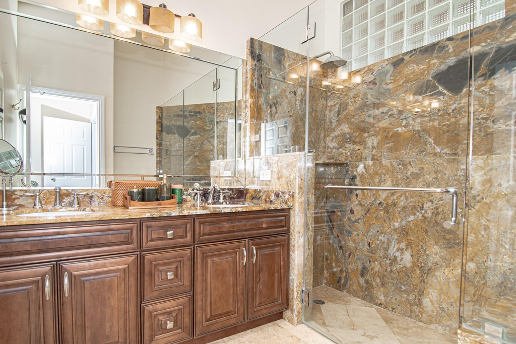 8410 Brussels Way - Photo 20
