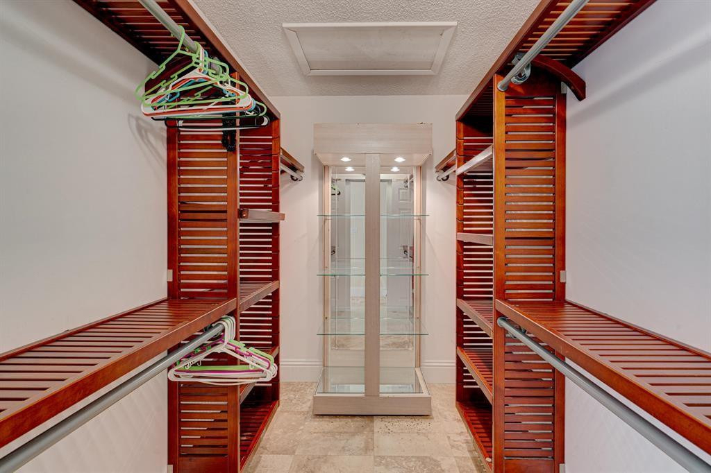 8410 Brussels Way - Photo 23