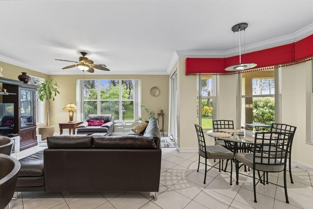 8492 Breezy Oak Way - Photo 13