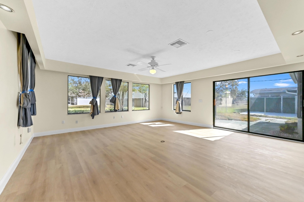 571 Se Anchor Lane - Photo 10