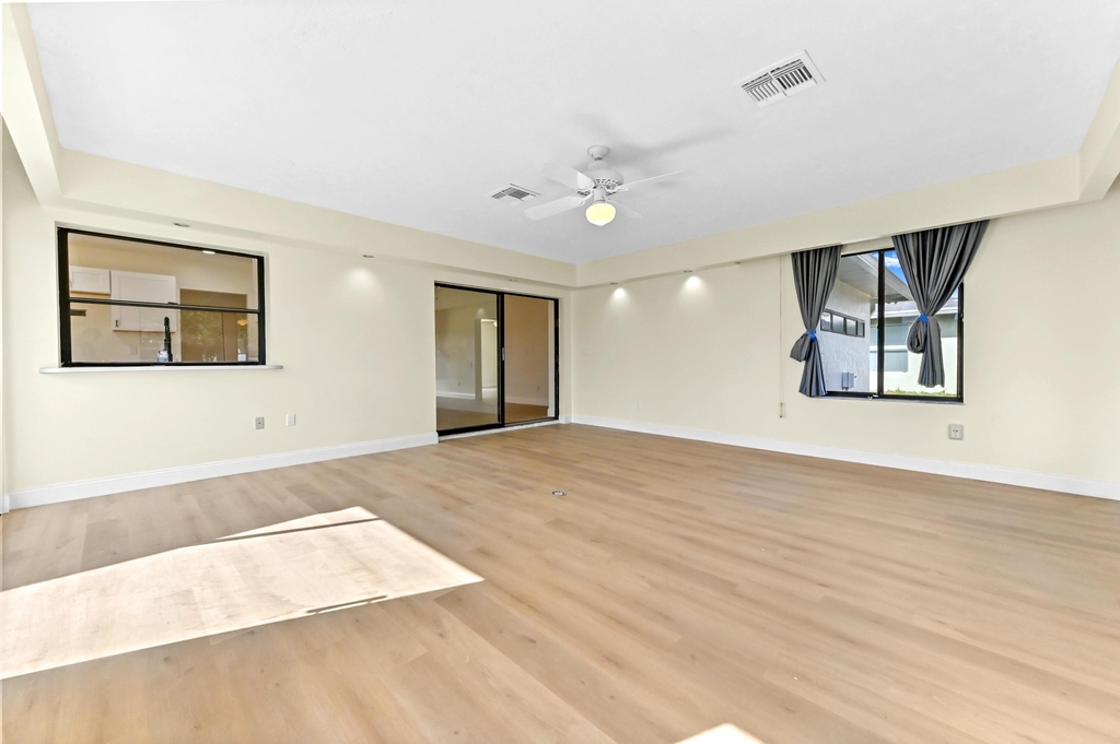 571 Se Anchor Lane - Photo 12