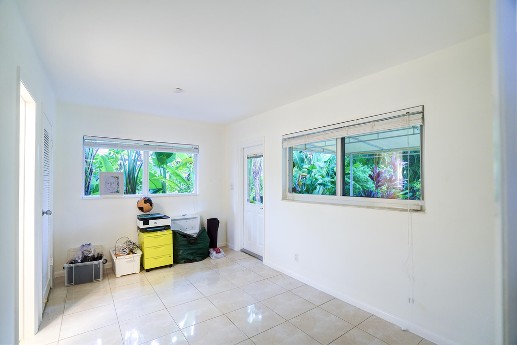 216 32nd Street - Photo 13