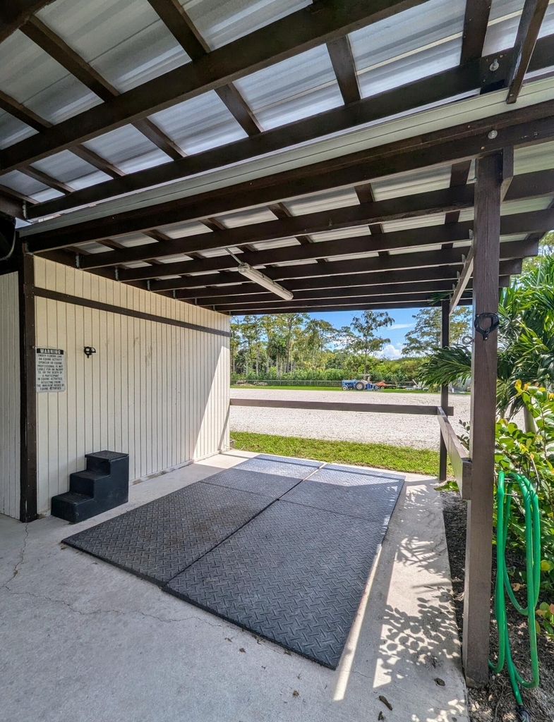 13161 Casey Road - Photo 3