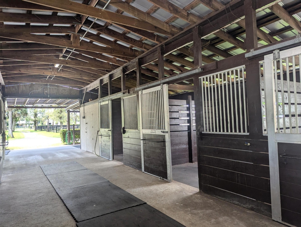13161 Casey Road - Photo 15