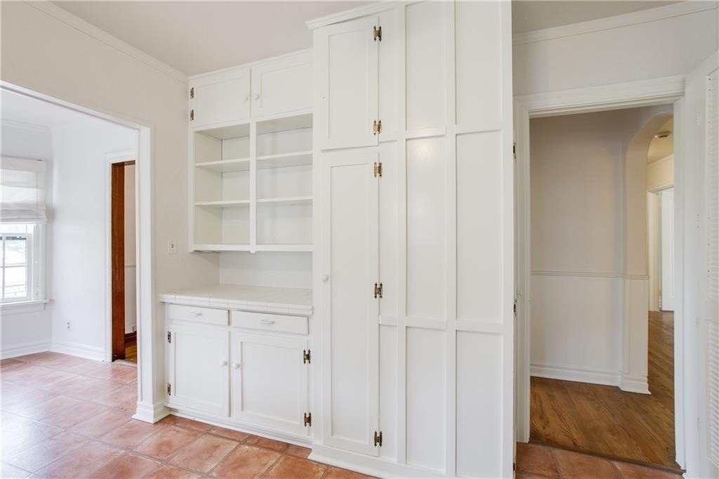 1600 Nw 38th Street - Photo 10