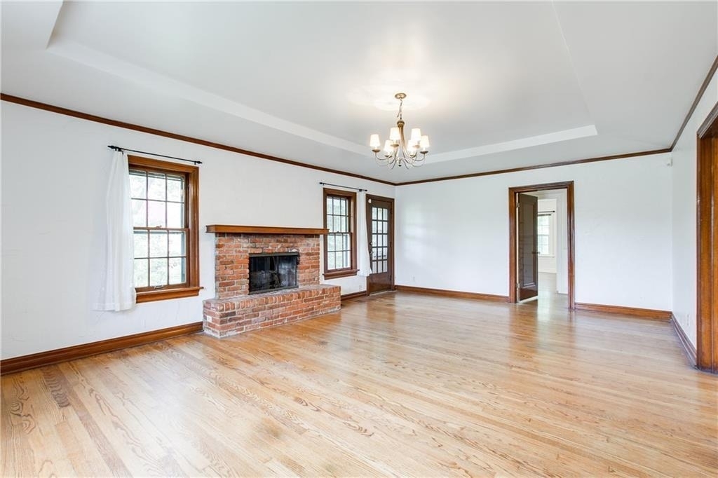 1600 Nw 38th Street - Photo 2