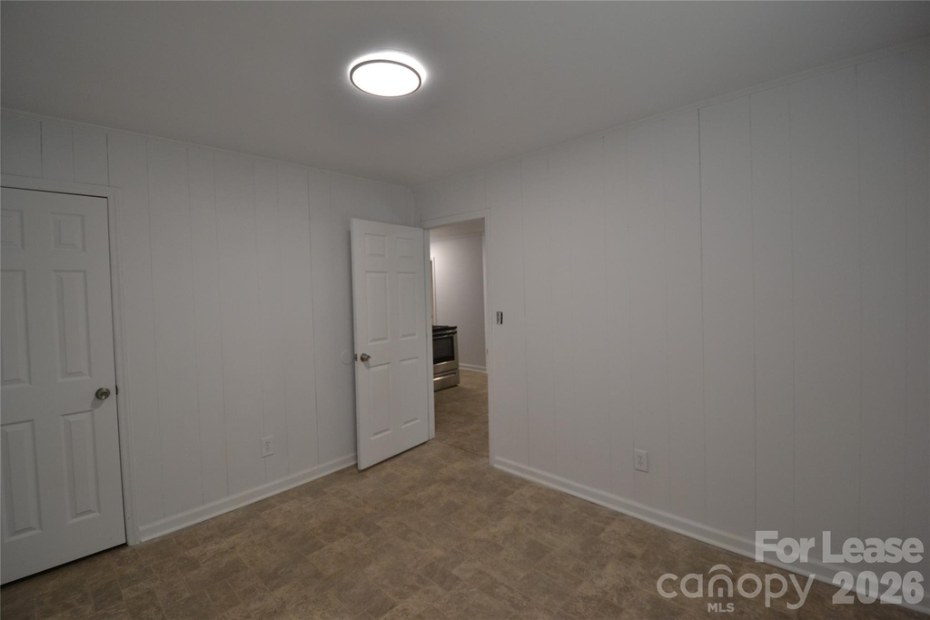 1212 Essex Avenue - Photo 14