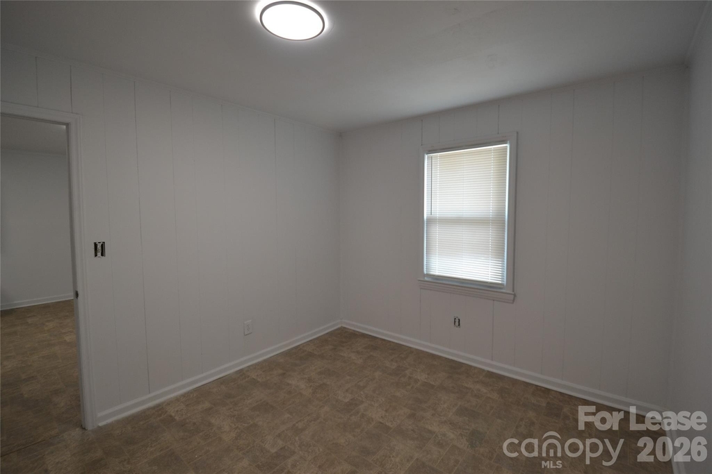 1212 Essex Avenue - Photo 13