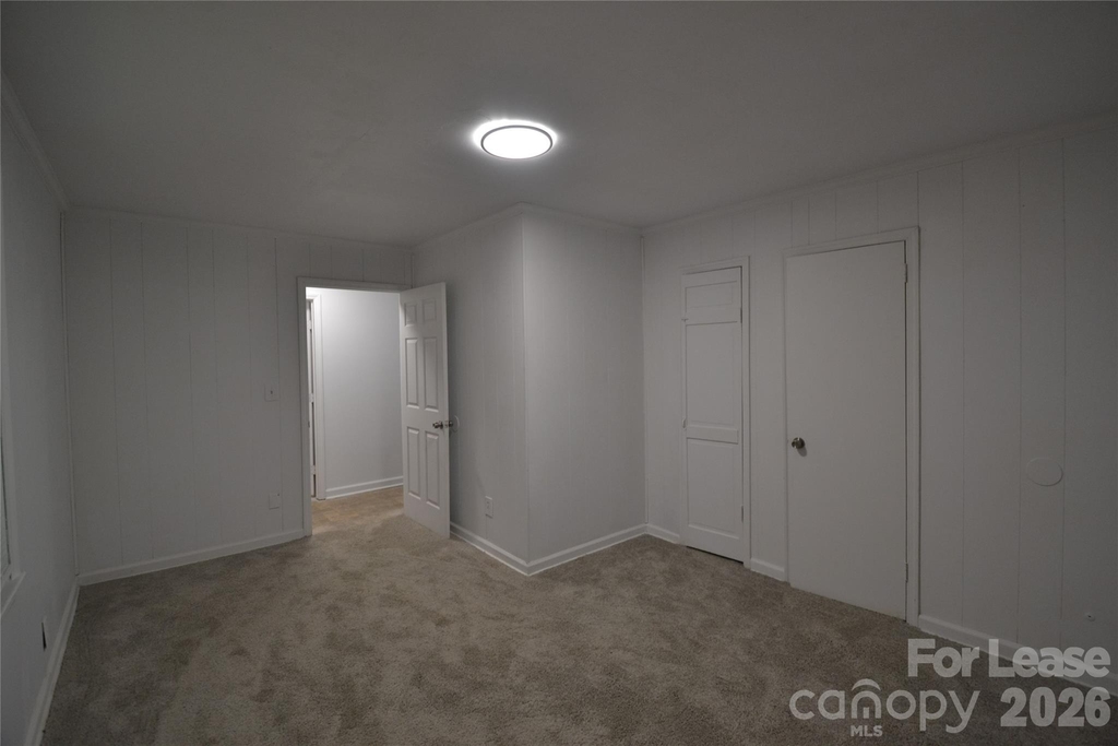 1212 Essex Avenue - Photo 8